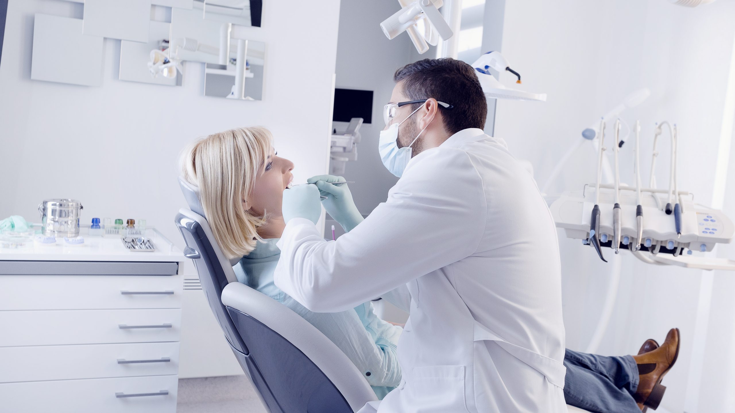 Dentist in Costa Mesa, CA